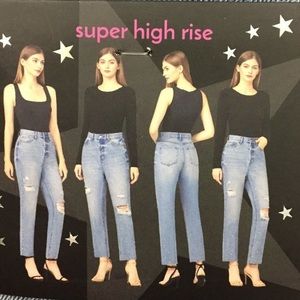 Simple Society Super High Rise Distressed Rhinestone Jeans Size 28